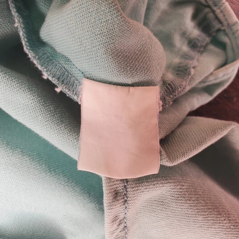 Vintage Levis Modern Authentix Button Down Long Sleeve Shirt Sea Foam Green
